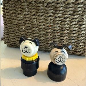 Vintage Fisher-Price Little People two Puppy Dog Black and White rare round